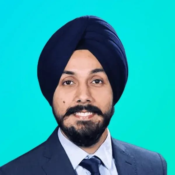 Divjot Singh, Head of Product at 5Mins
