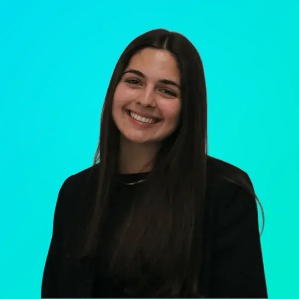 Francisca Silva, Junior Software QA at 5Mins