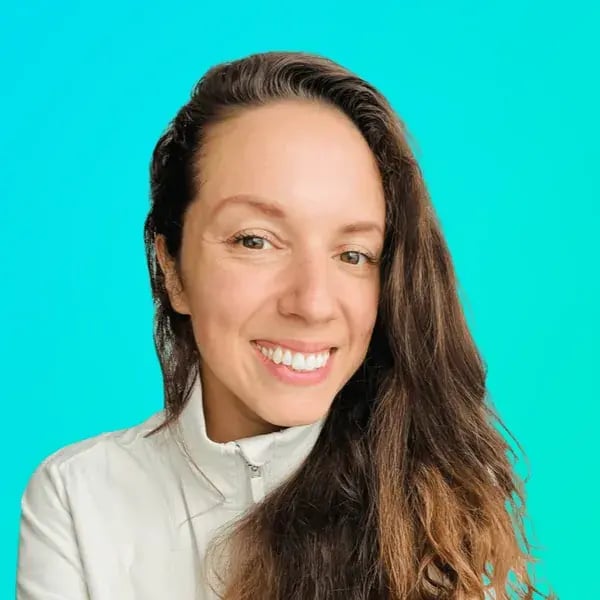 Madlena Pozlevic, Customer Success Lead at 5Mins
