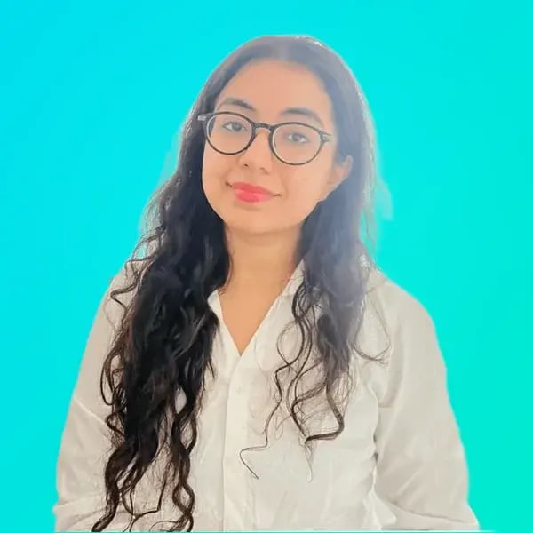 Nikita Chopra, Product and Operations Specialist at 5Mins