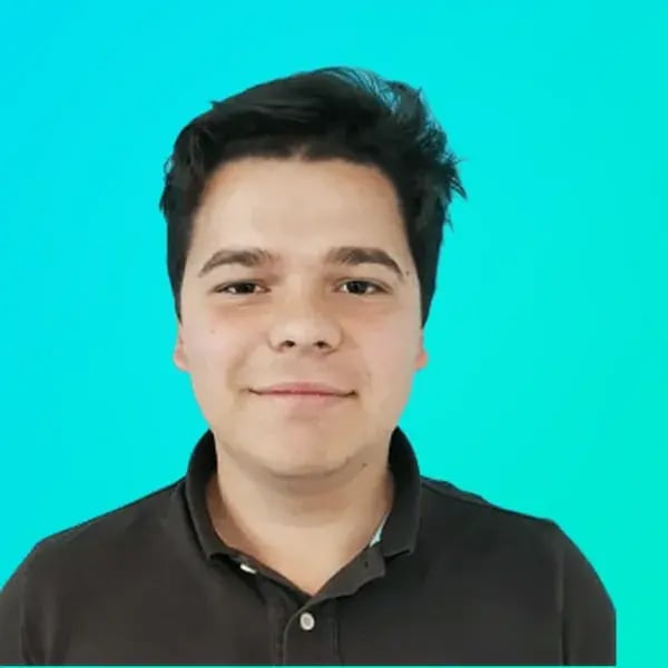 Paulo Peixoto, Software Engineer at 5Mins