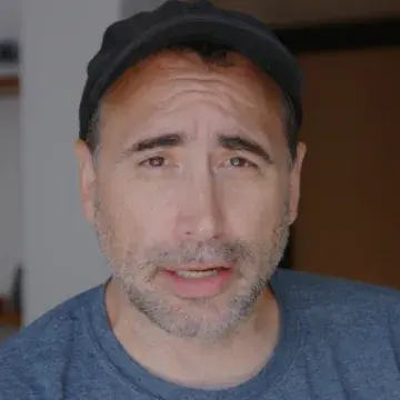 Stefan Mischook
